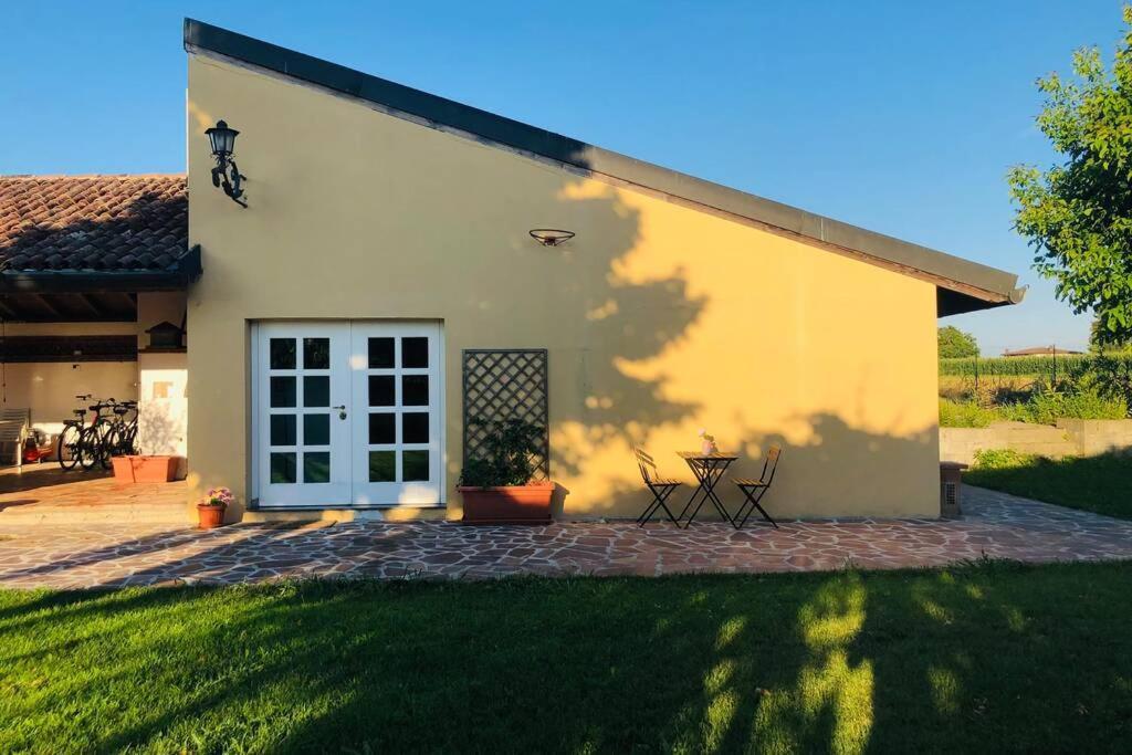 La Casa Nei Campi Villa Badia Pavese Eksteriør bilde